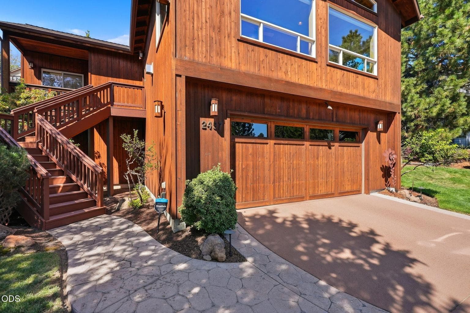 Photo of 2497 Todds Crest Drive 4 of 40