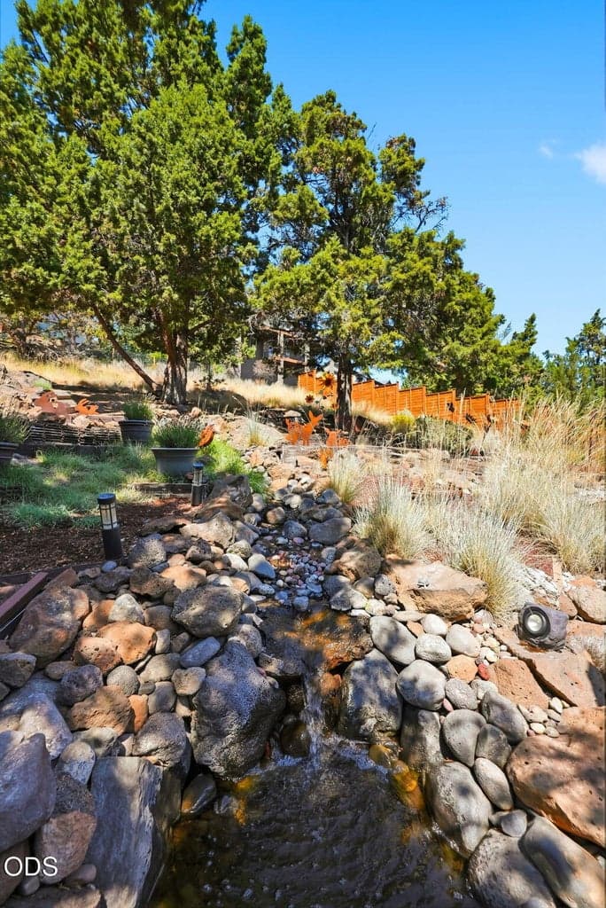 Photo of 2497 NW Todds Crest Drive 26 of 40
