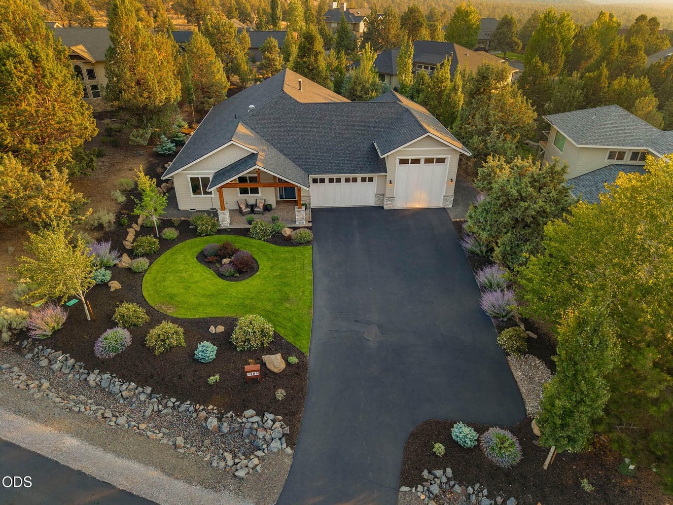 Photo of 1385 Spring Ridge Court 14 of 47