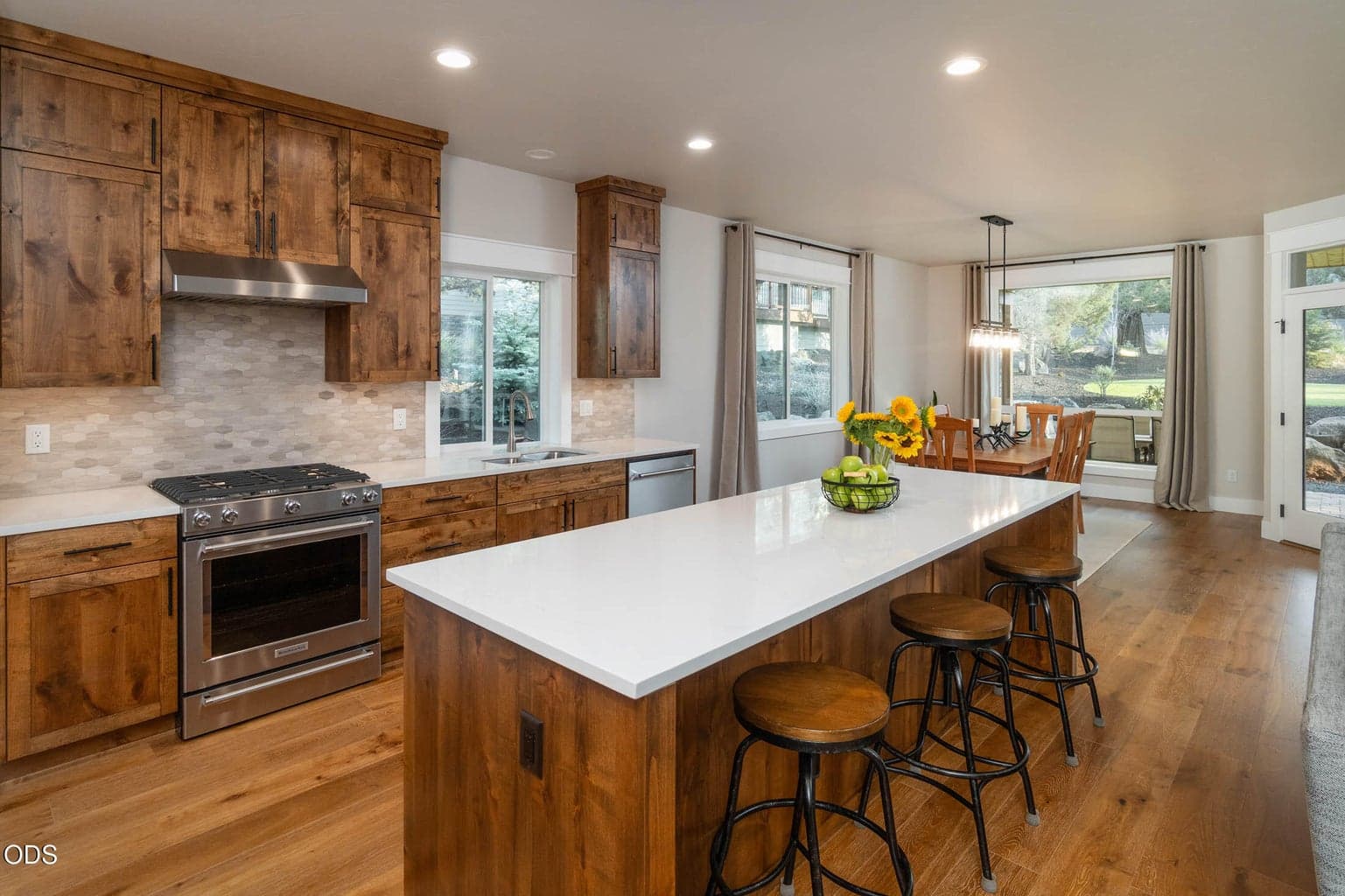 Photo of 1385 Spring Ridge Court 19 of 47