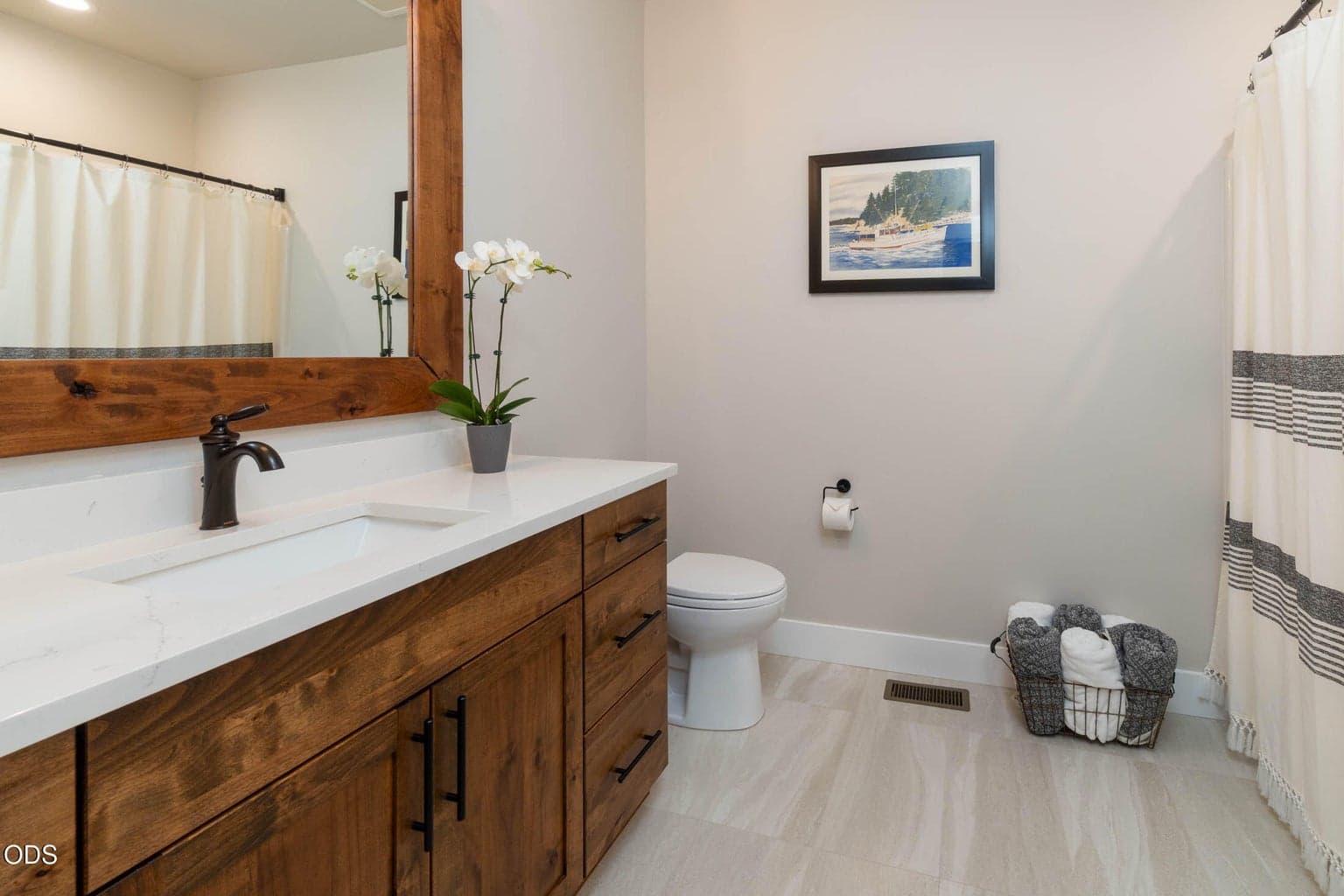 Photo of 1385 Spring Ridge Court 28 of 47