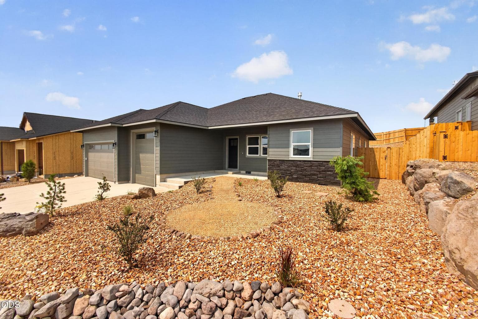 Photo of 3855 SW Antelope Way 29 of 29