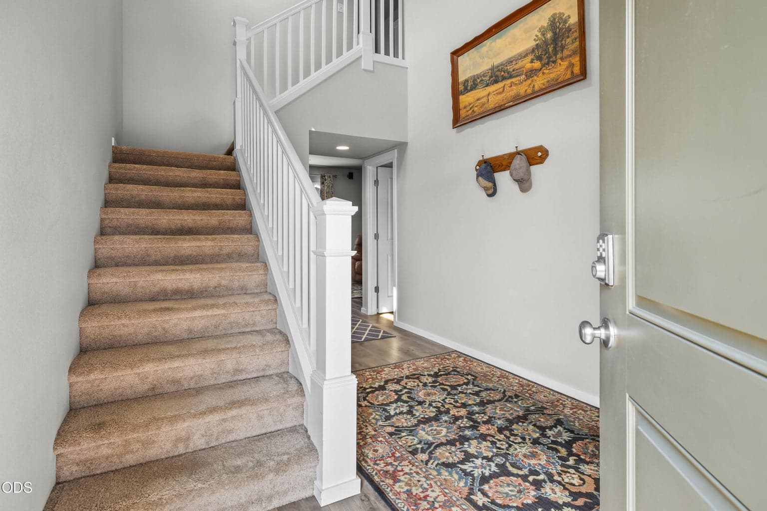 Photo of 21182 Thomas Drive 5 of 34