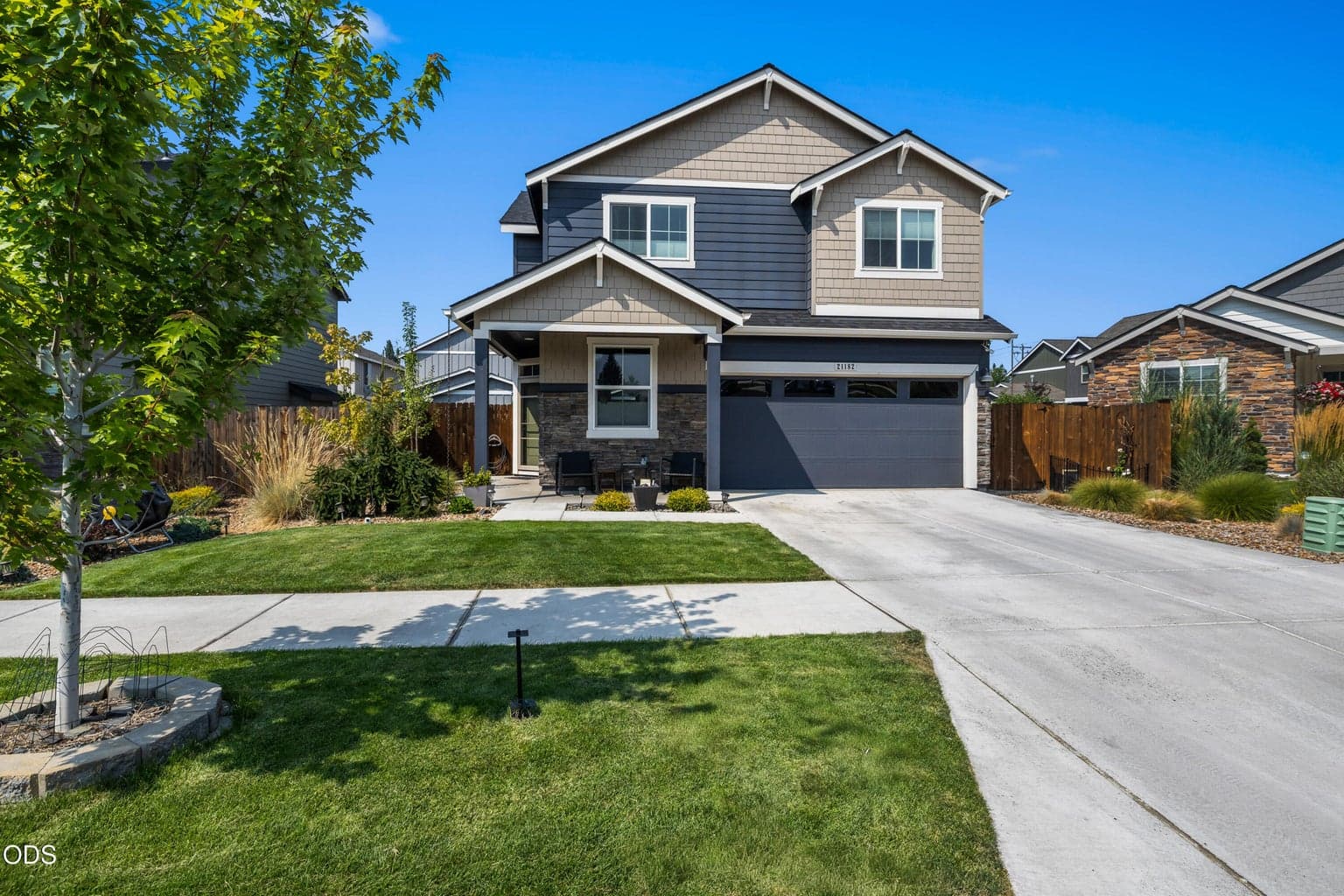Photo of 21182 Thomas Drive 2 of 34