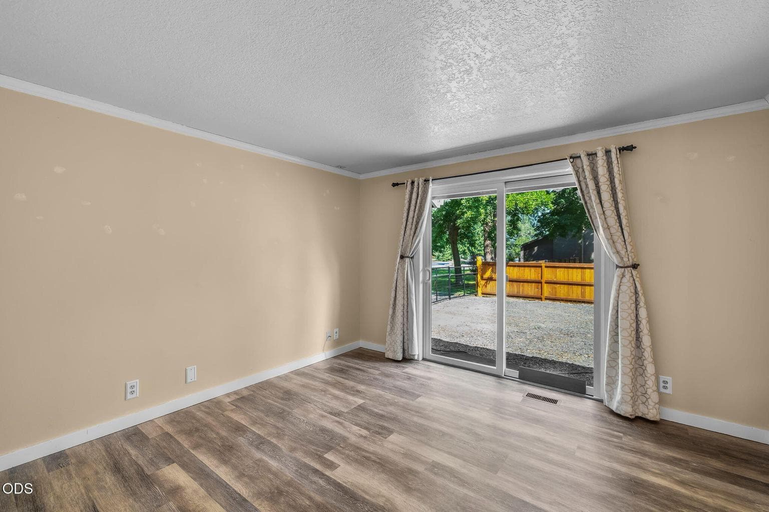Photo of 21001 SE King Hezekiah Way 20 of 73