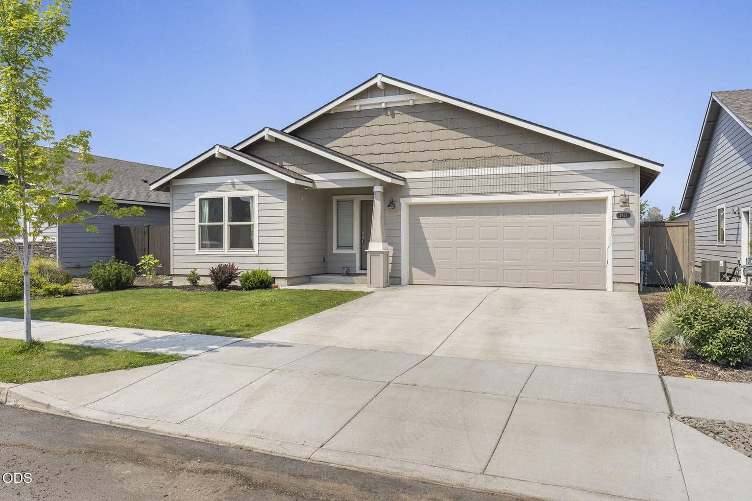 Photo of 2477 SW Newberry Loop 2 of 27