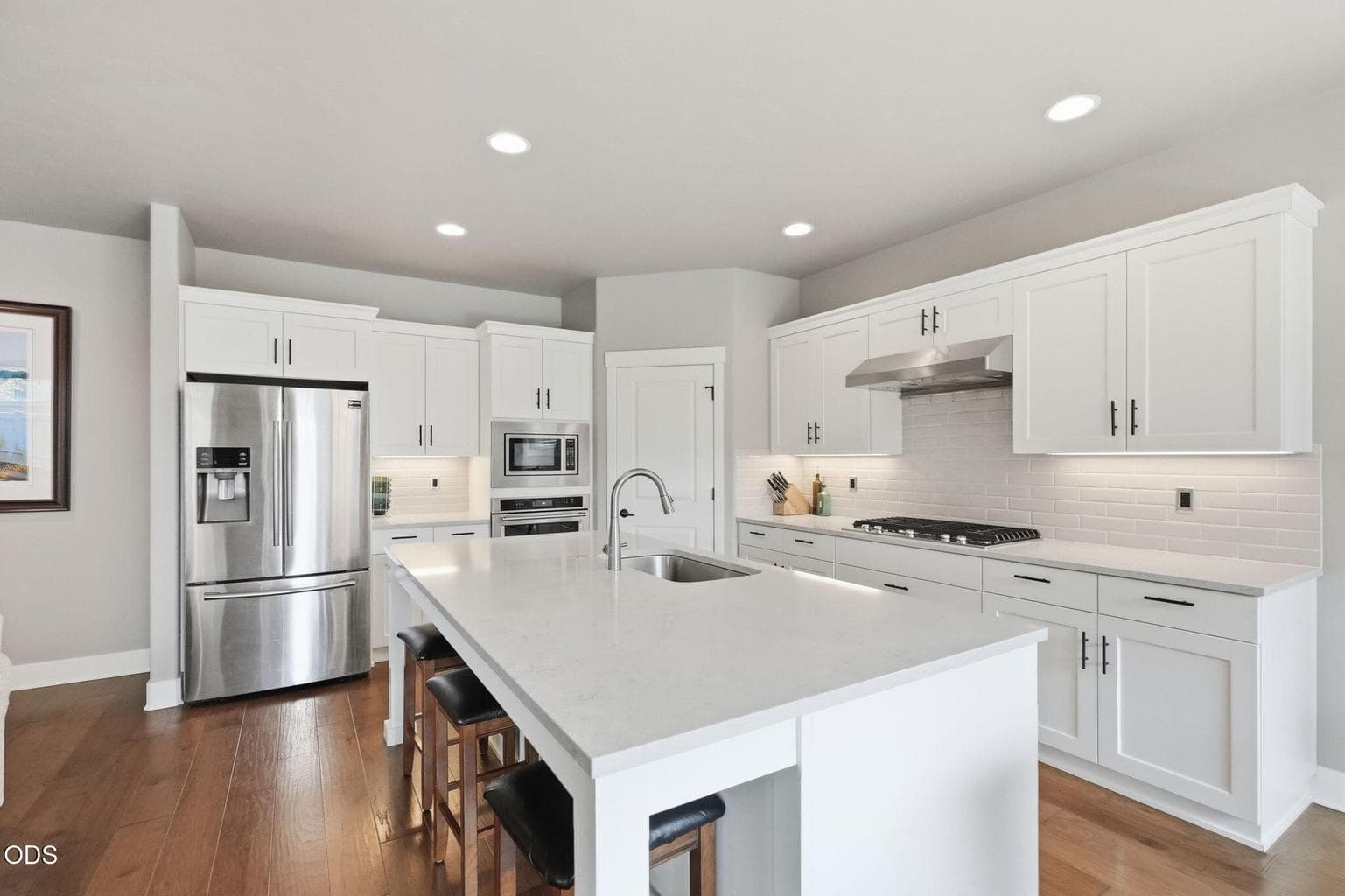 Photo of 20853 Humber Lane 3 of 60