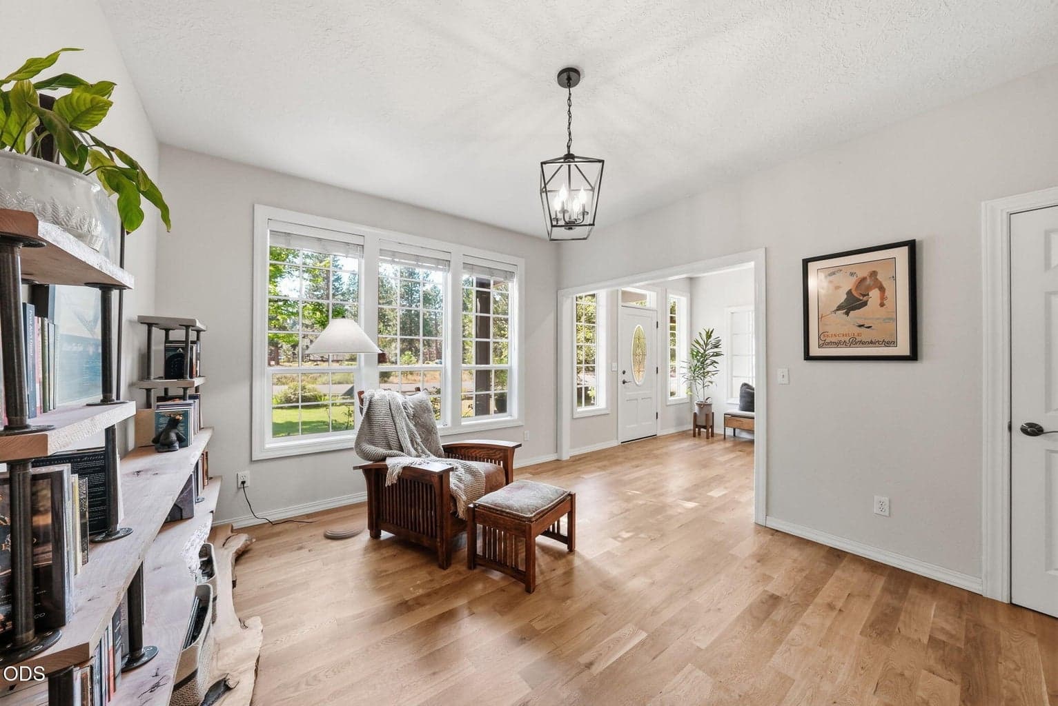 Photo of 750 S Maple Street 22 of 77