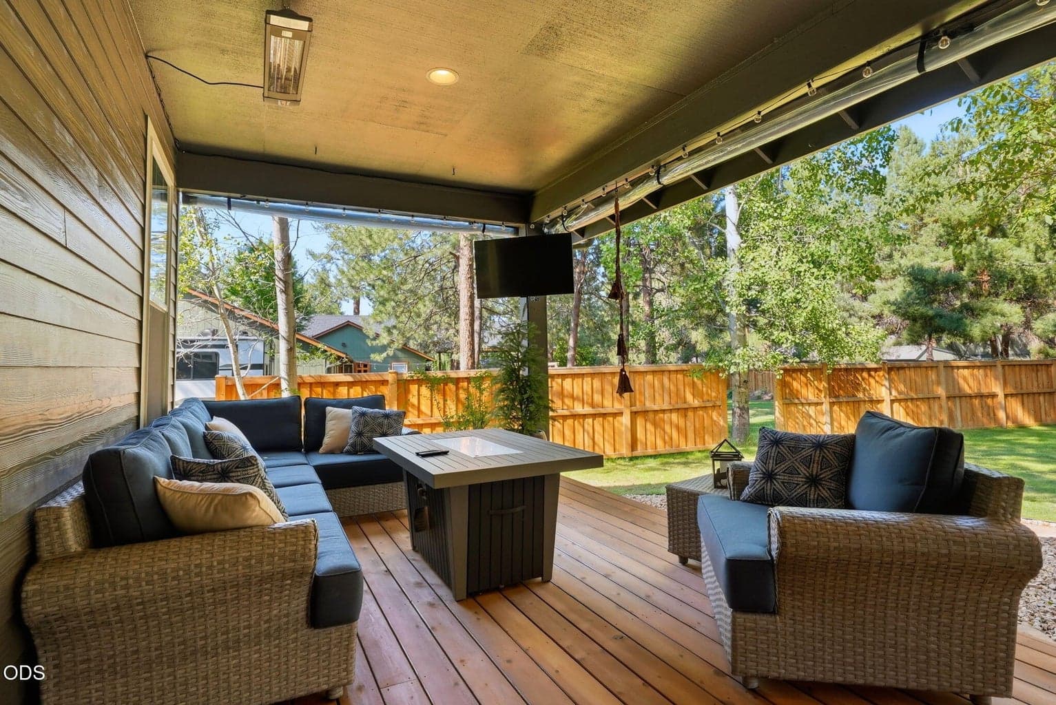Photo of 750 S Maple Street 71 of 77