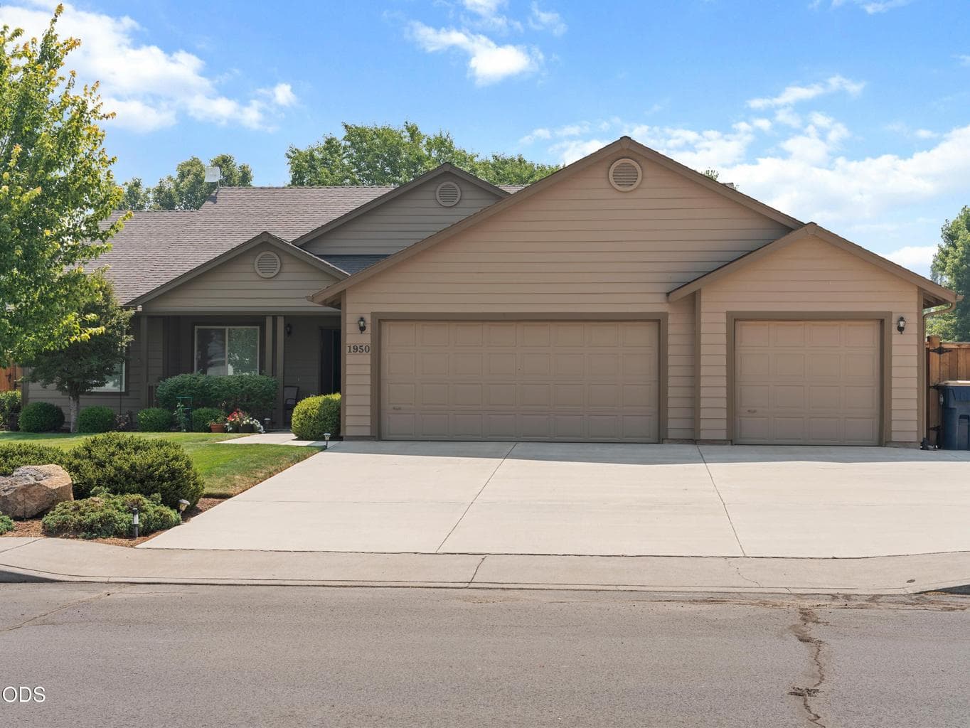 Photo of 1950 NW Nickernut Court 26 of 26
