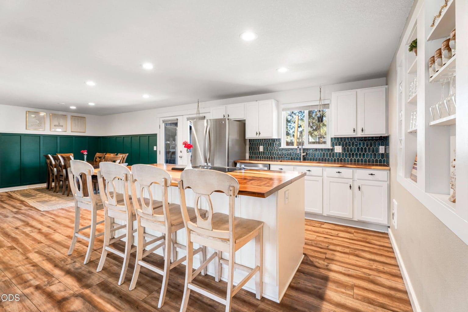 Photo of 63385 Omer Drive 5 of 36