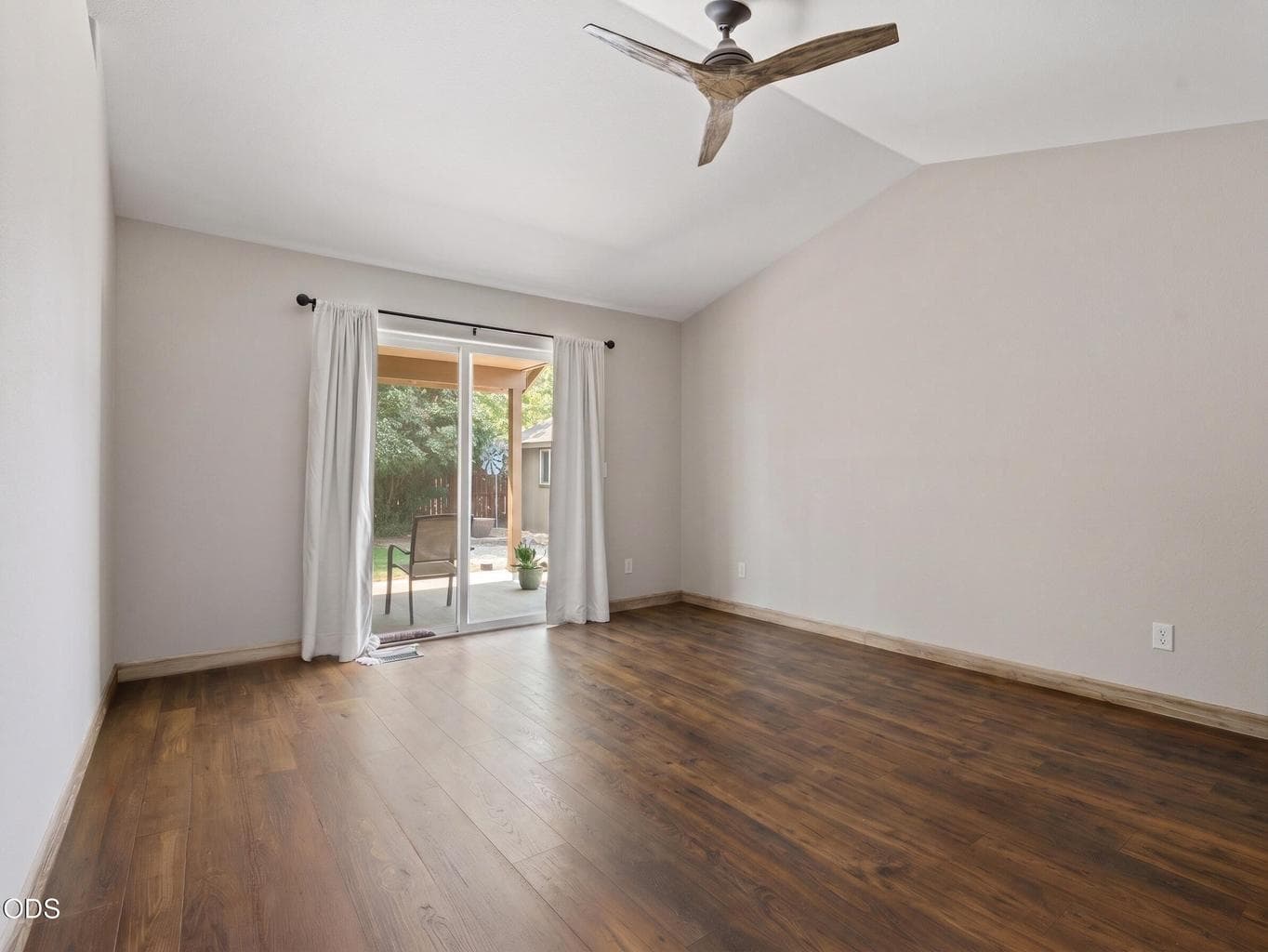Primary suite vacant of furnishings