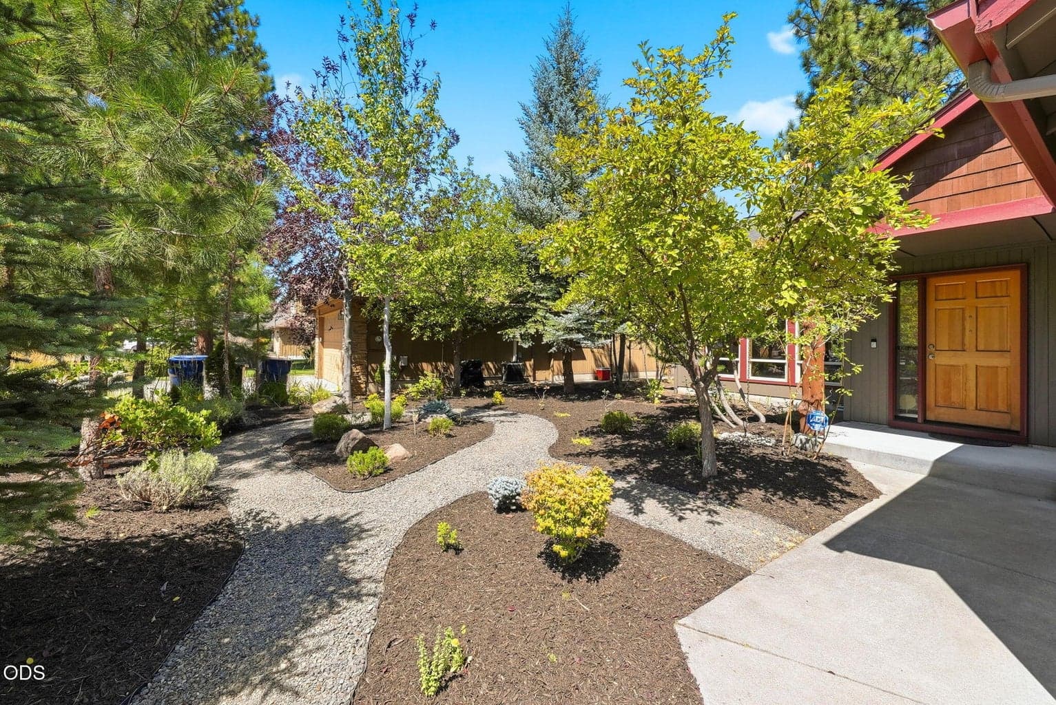 Photo of 61375 Brianne Place 4 of 32