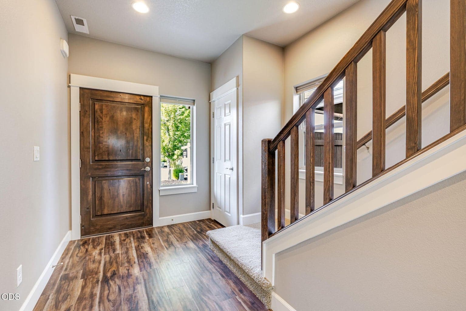 Photo of 3129 Flagstone 4 of 51