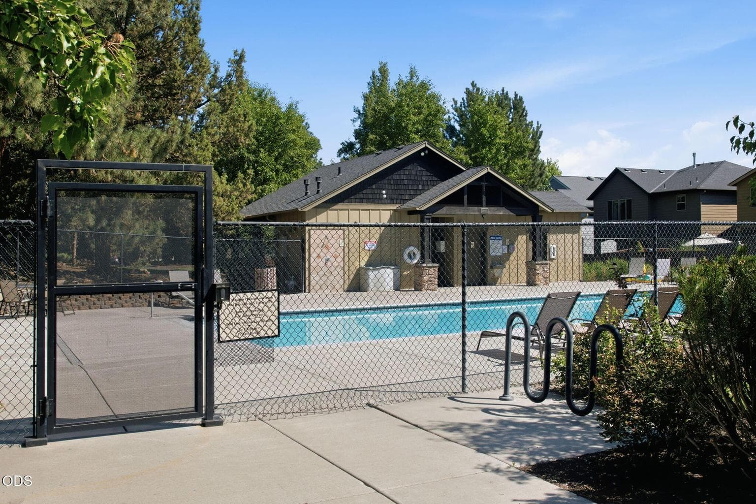 Community pool