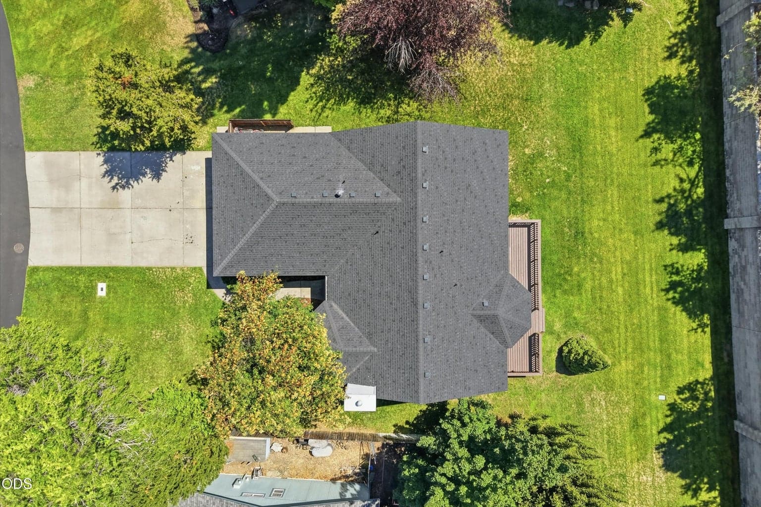 Photo of 3389 NE Stonebrook Loop 43 of 52
