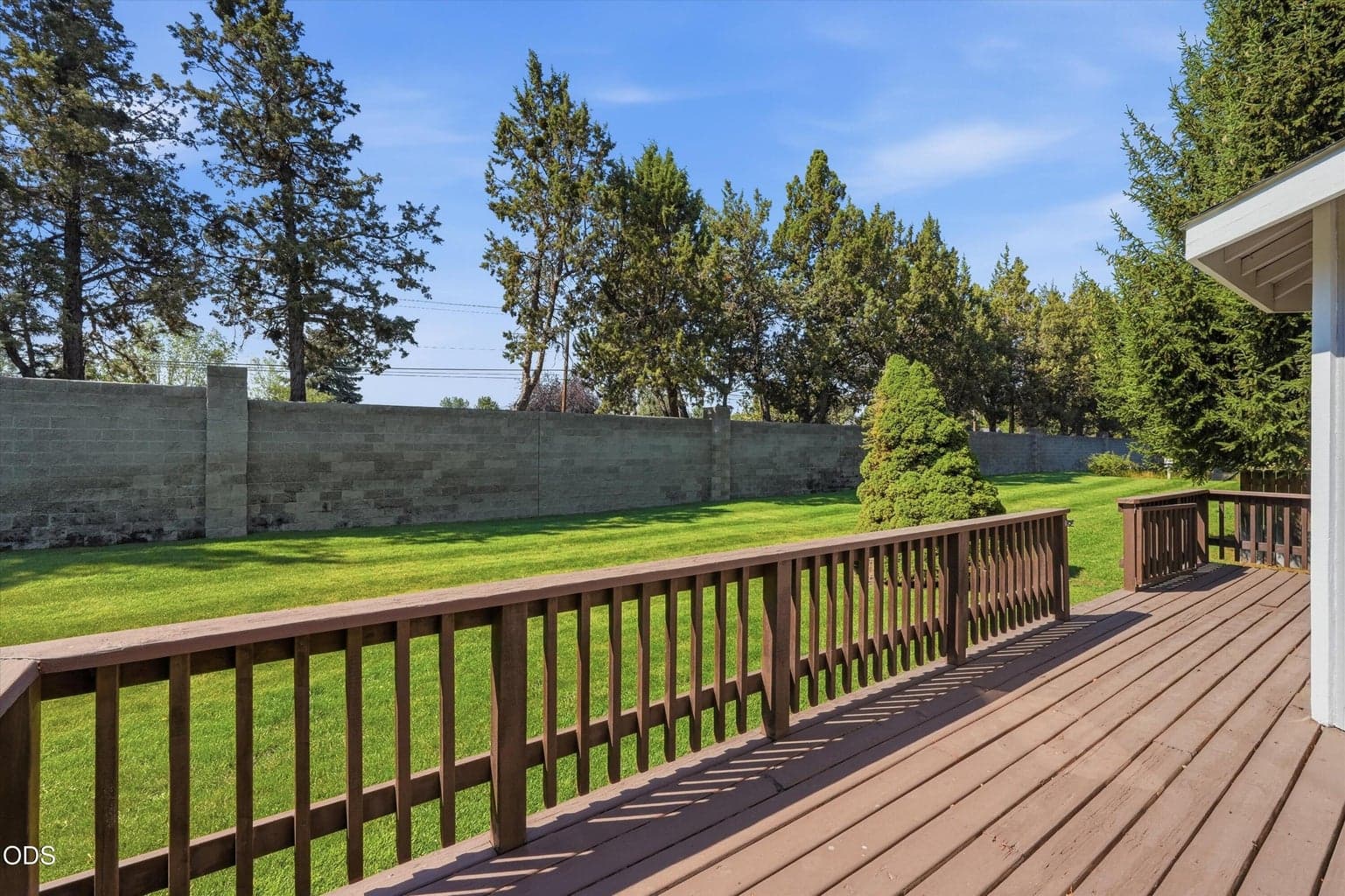 Photo of 3389 NE Stonebrook Loop 36 of 52