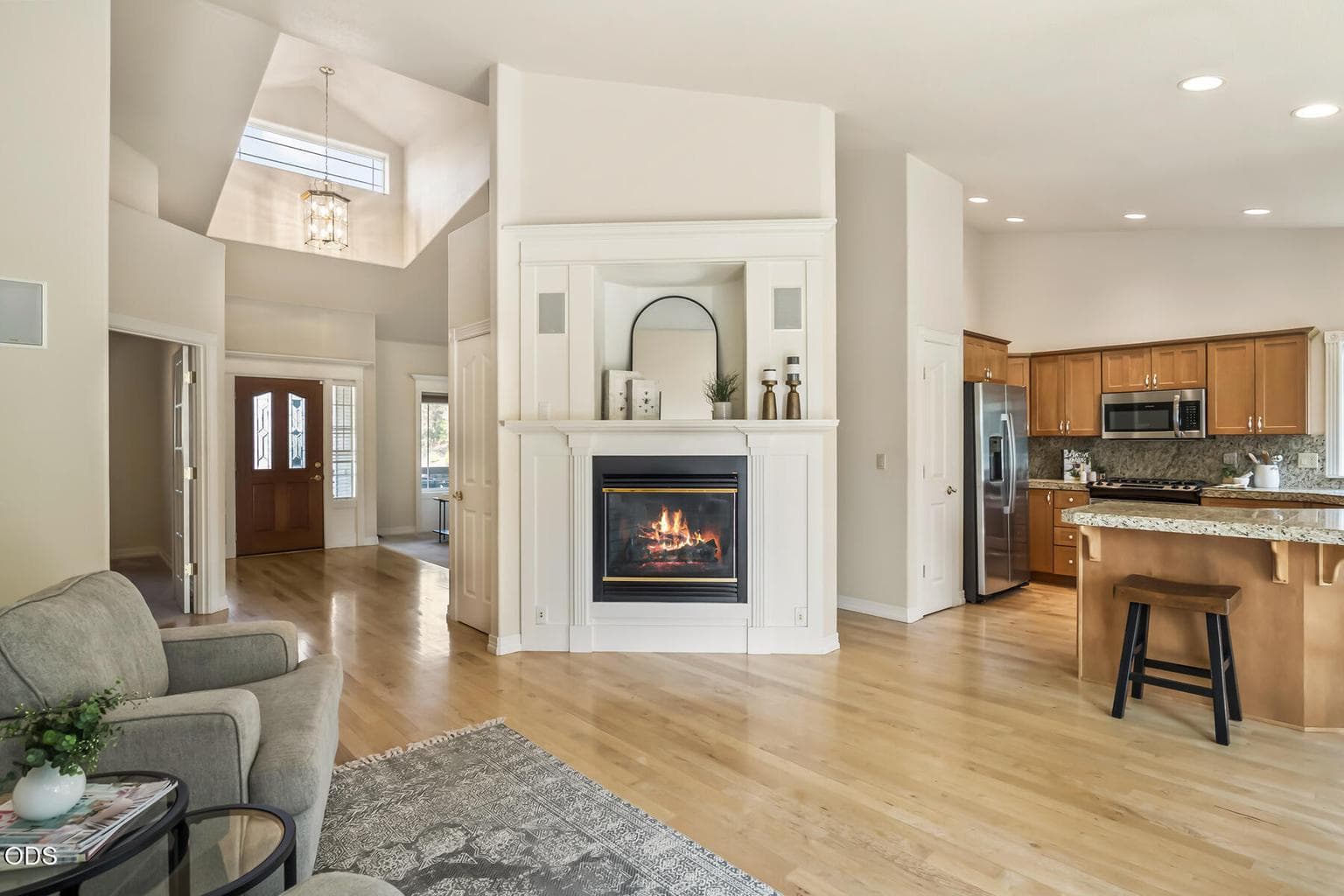 Photo of 63364 NE Brightwater Drive 16 of 42