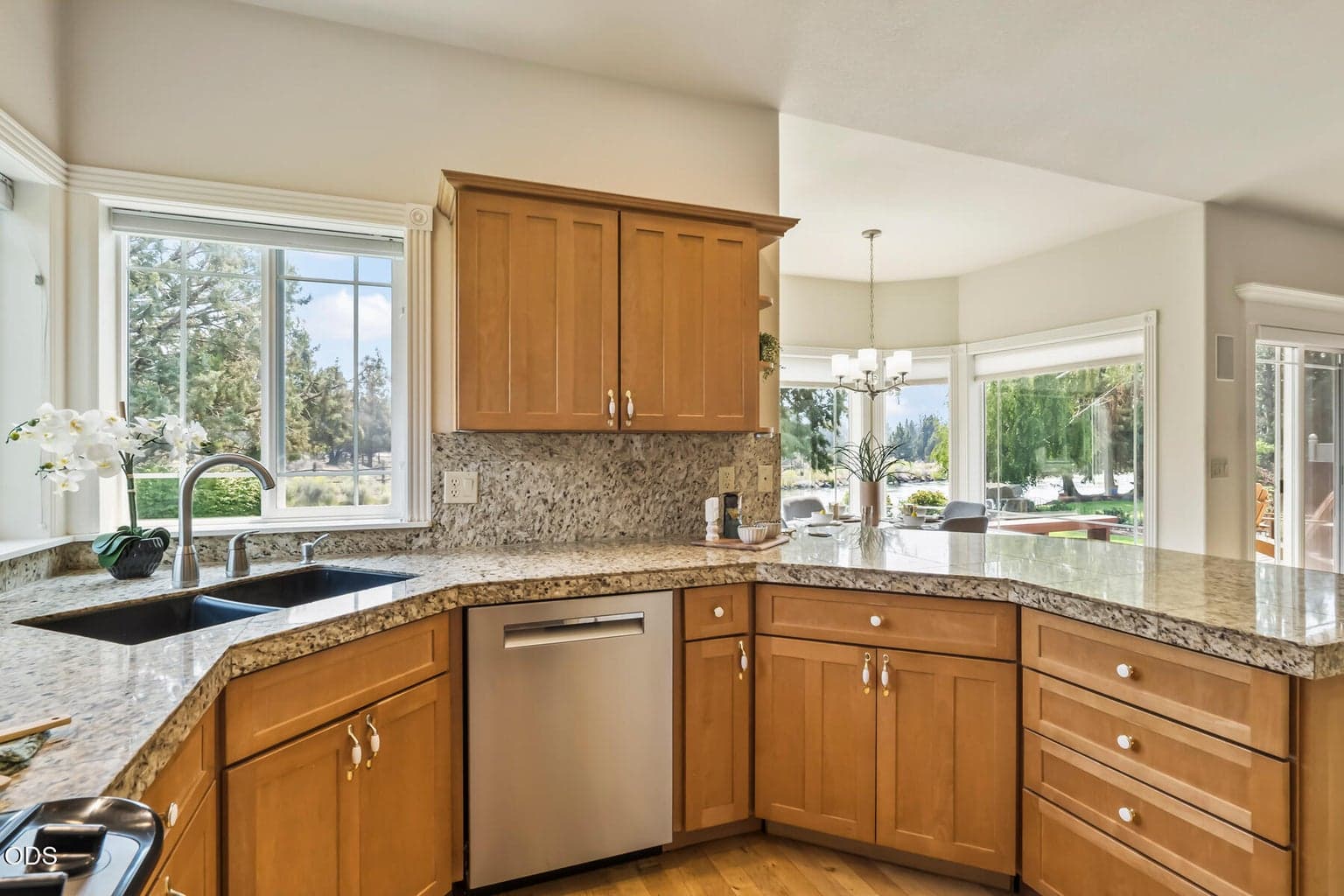 Photo of 63364 NE Brightwater Drive 22 of 42