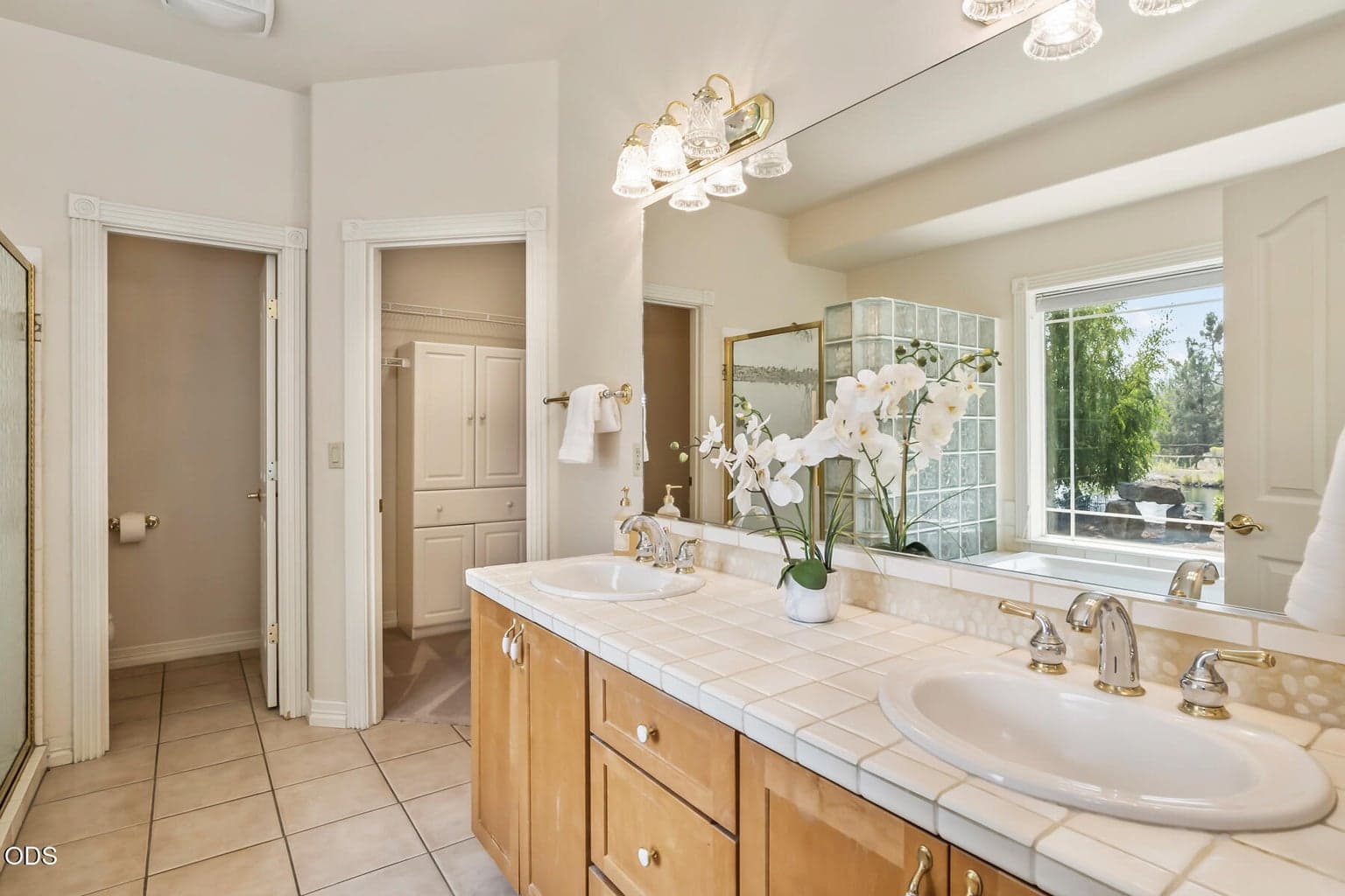 Photo of 63364 NE Brightwater Drive 26 of 42