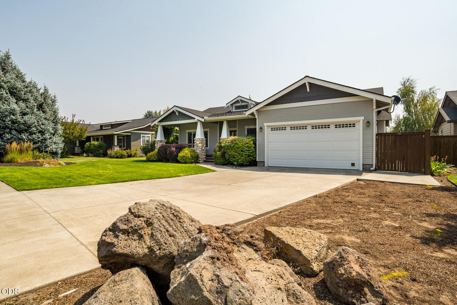 Photo of 63364 NE Brightwater Drive 6 of 42