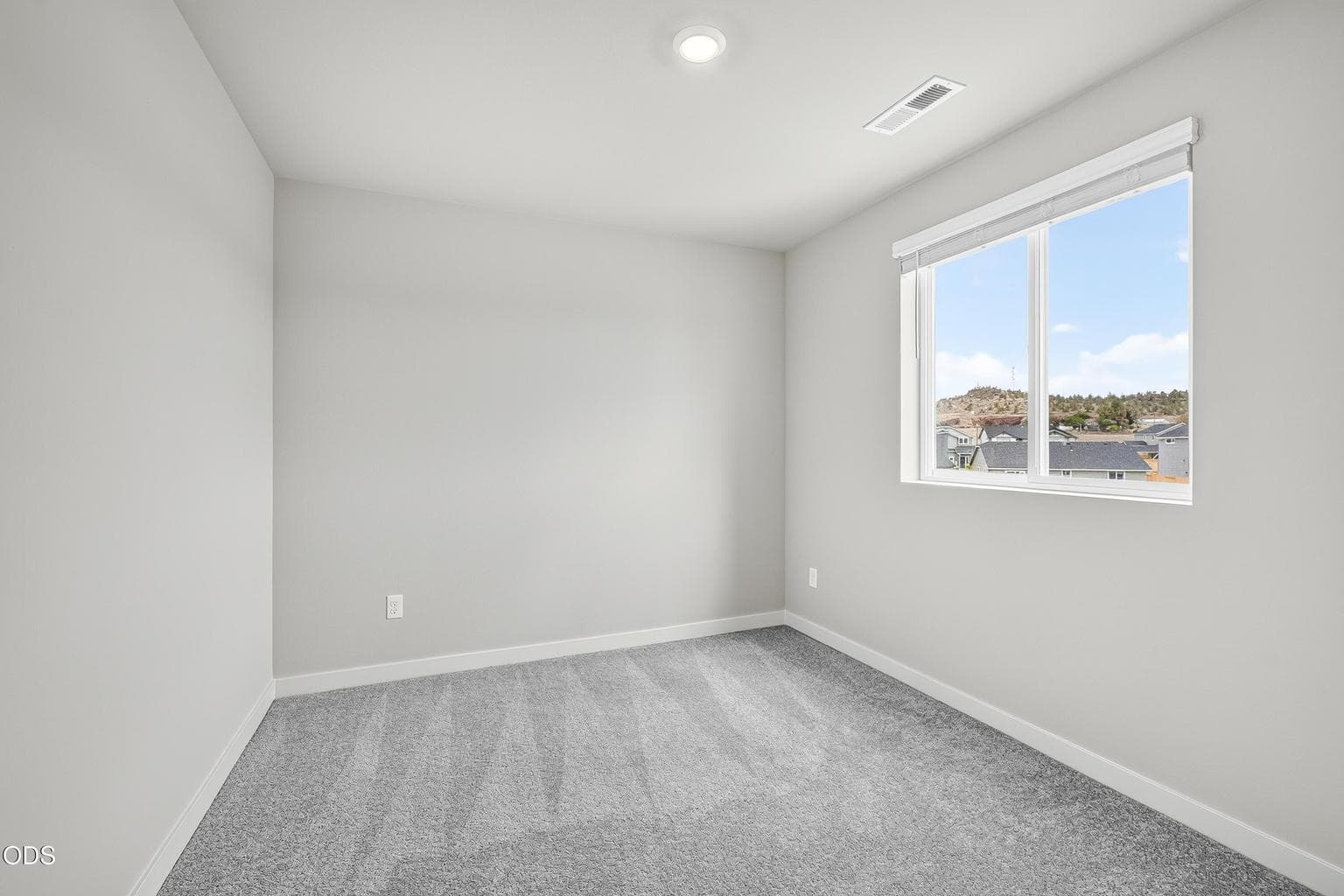 Photo of 3549 NW 7th Street 18 of 33
