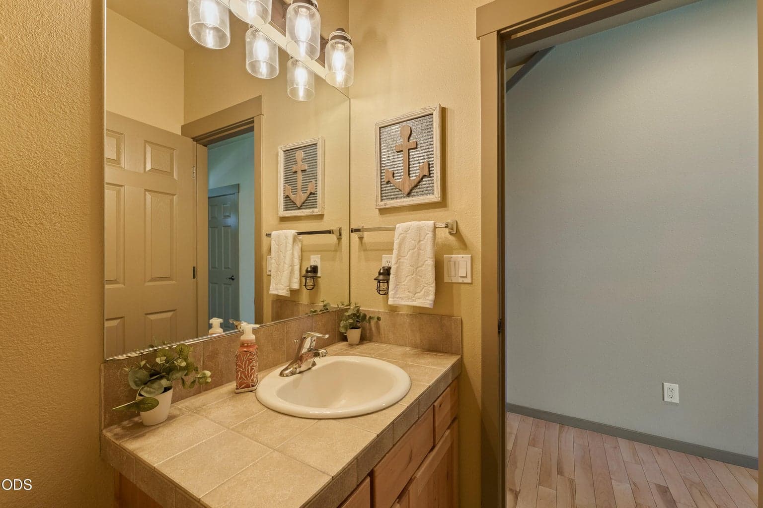 Photo of 21183 Ritz Place 13 of 37