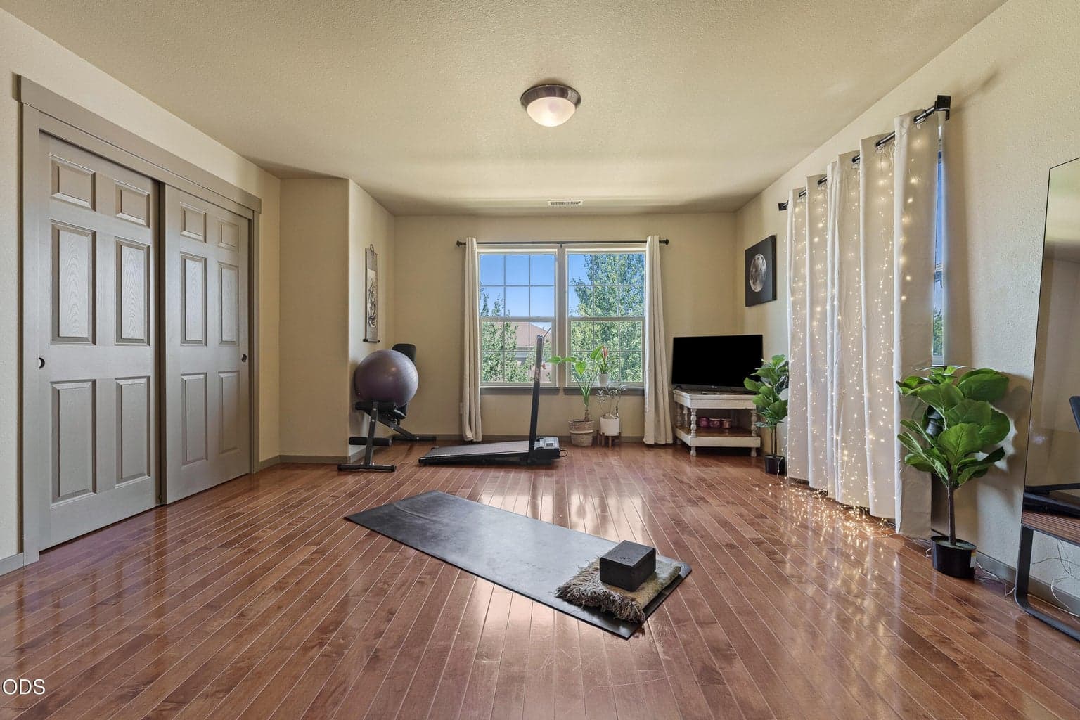 Photo of 21183 Ritz Place 25 of 37