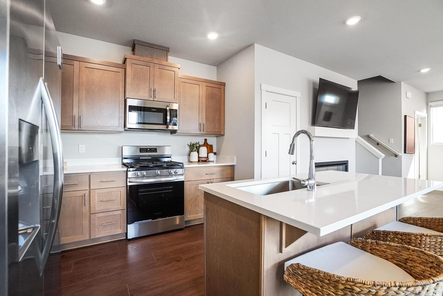 Photo of 731 NW Upas Avenue 7 of 24