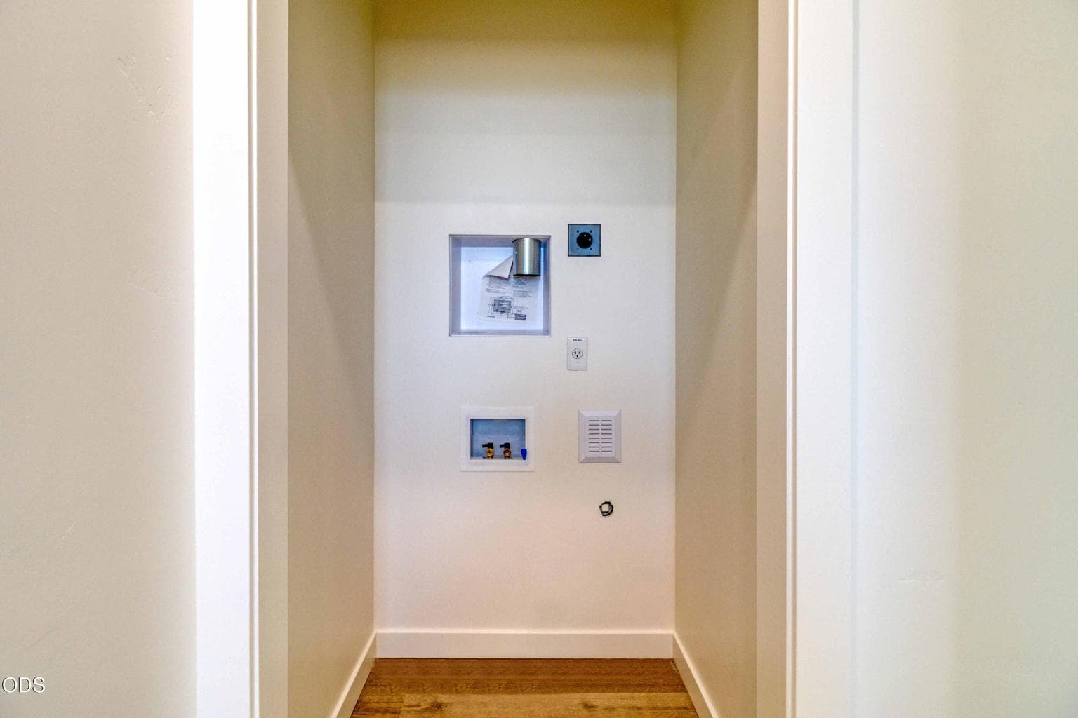 Photo of 896 SE Aquila Drive 20 of 28