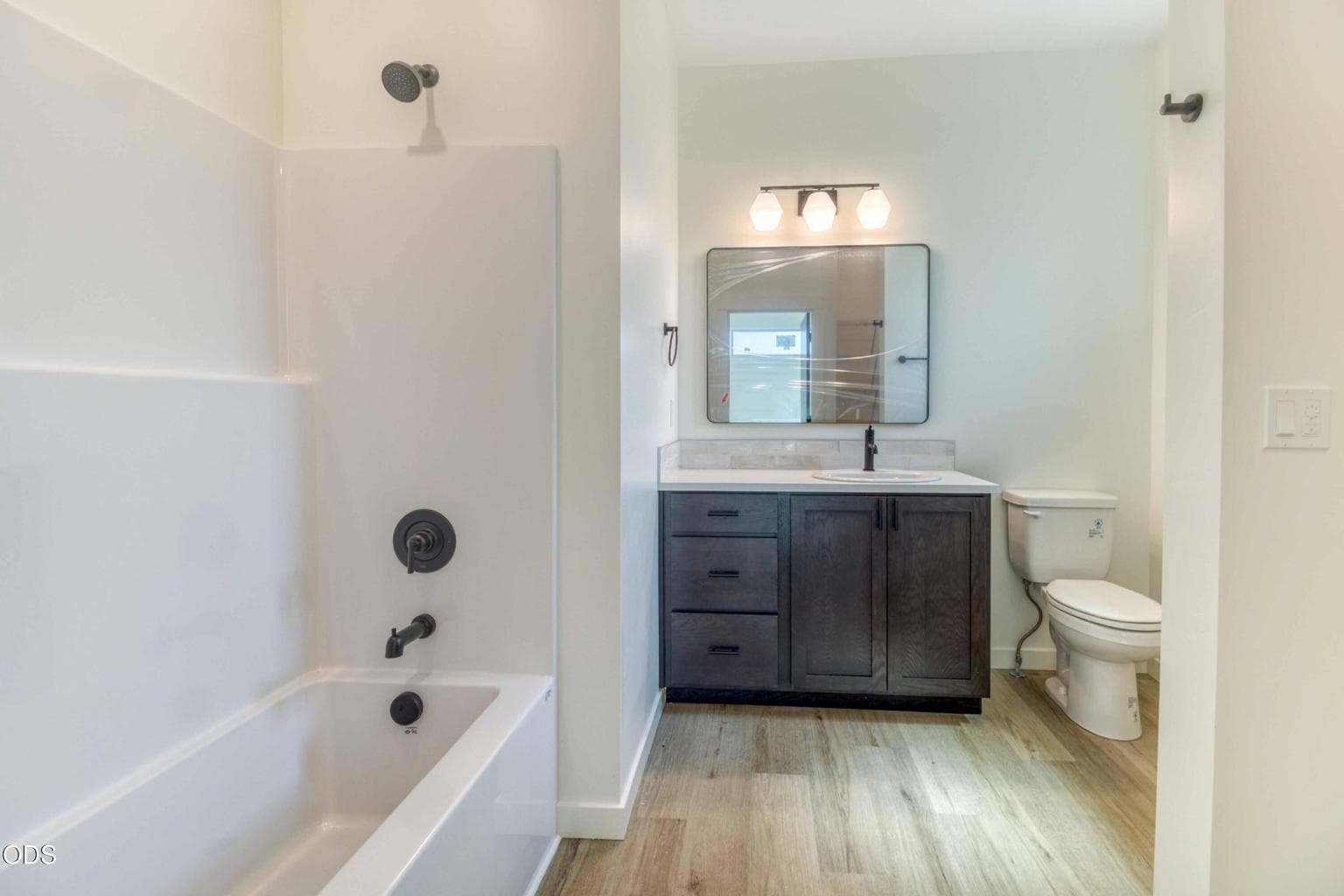 Photo of 896 SE Aquila Drive 14 of 28