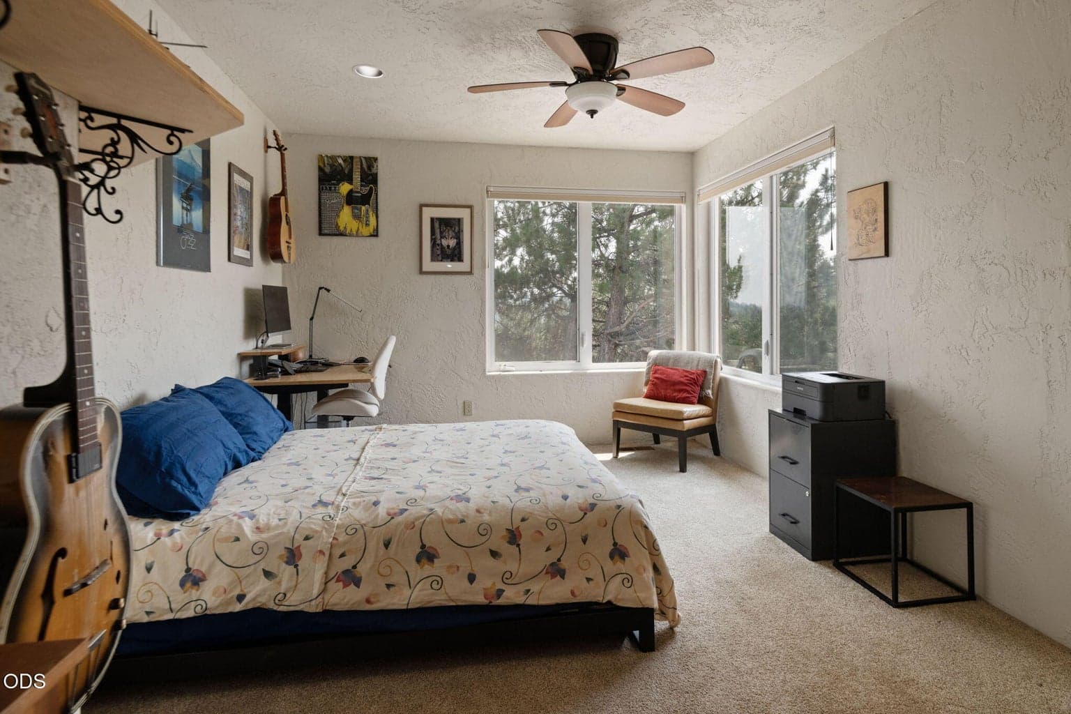 Photo of 61345 Mountain Breezes Court 20 of 42