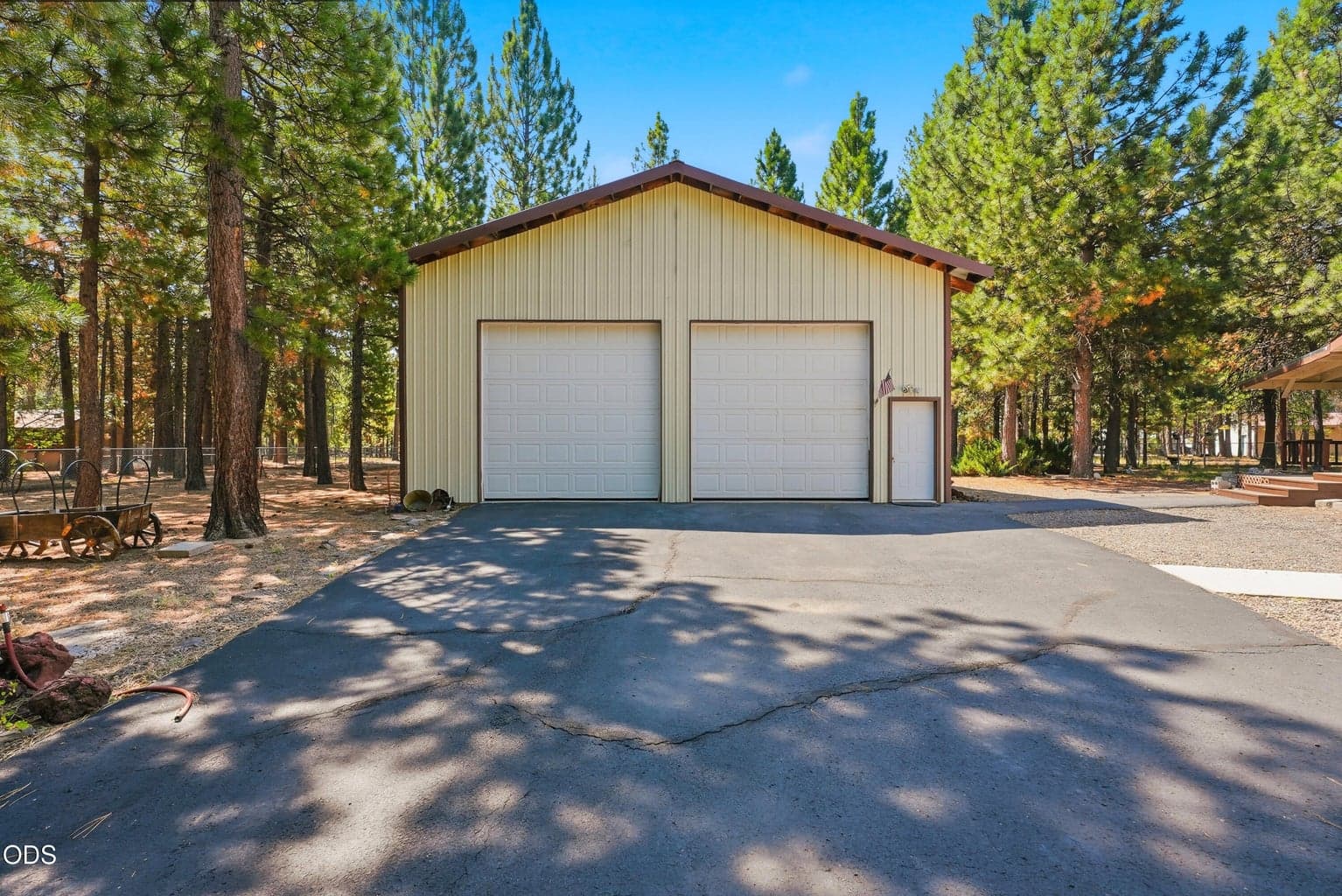 Photo of 15362 Ponderosa Loop 2 of 47