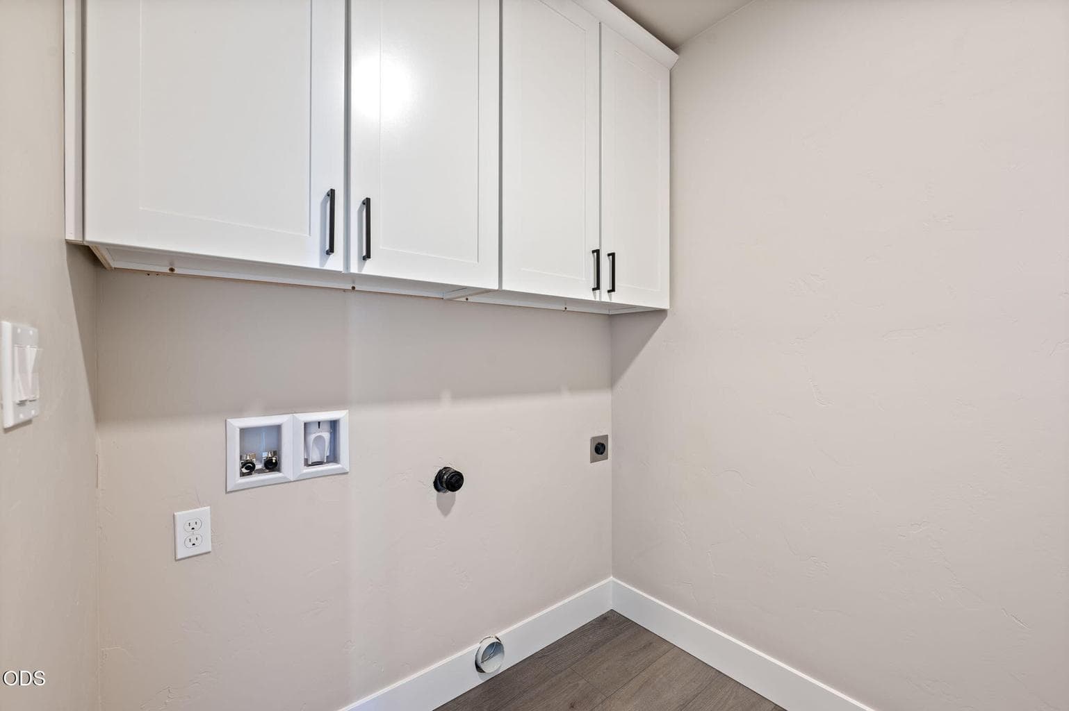 Photo of 20556 NE Empire Avenue 22 of 36