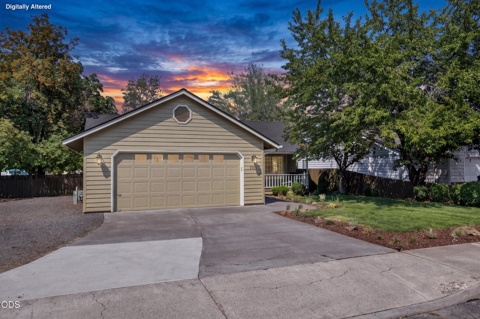 Photo of 2124 Carrie Lane 1 of 39
