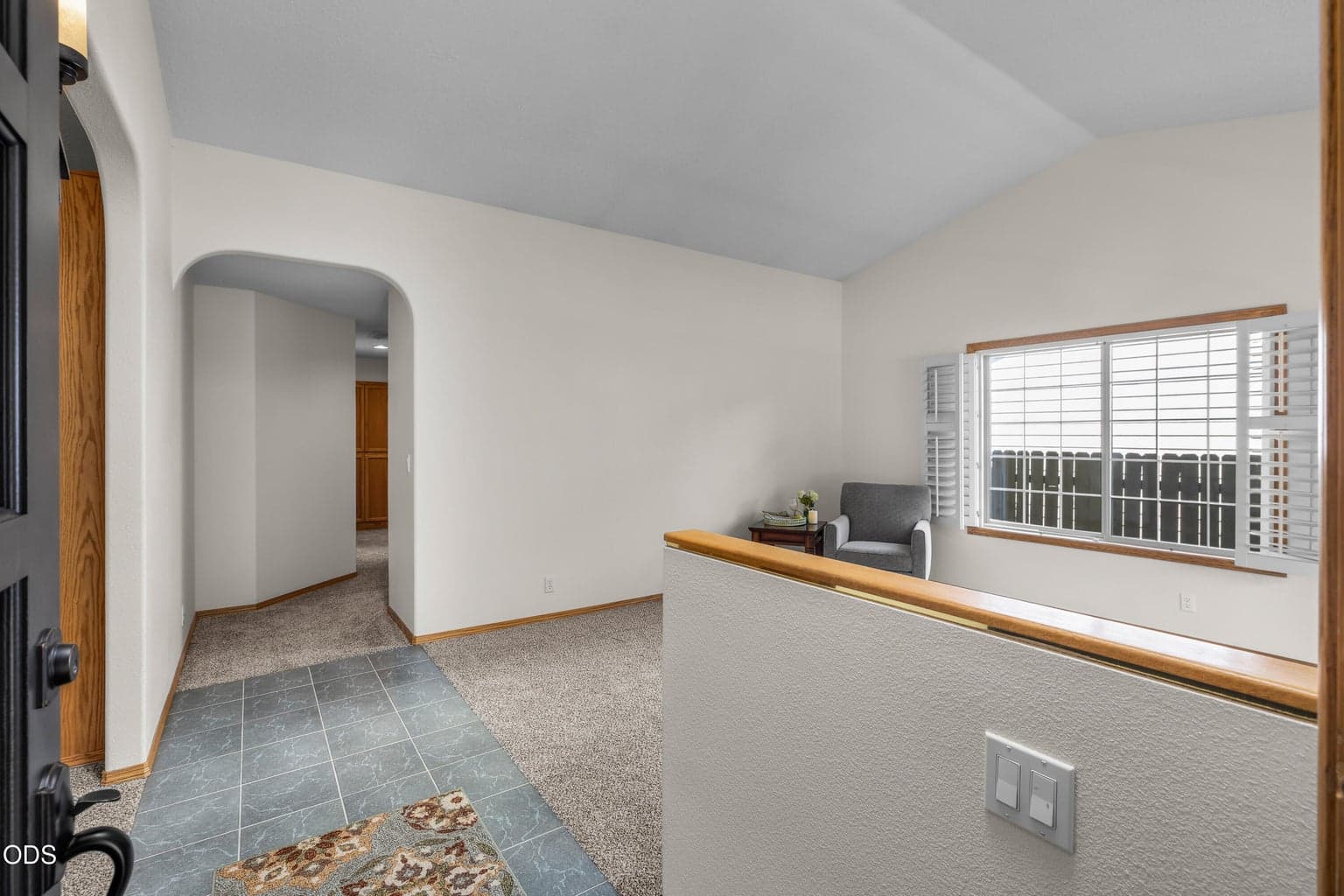 Photo of 2124 NE Carrie Lane 8 of 39