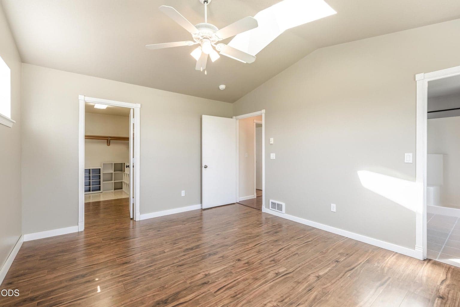 Photo of 7070 NE Juniper Ridge Road 22 of 49