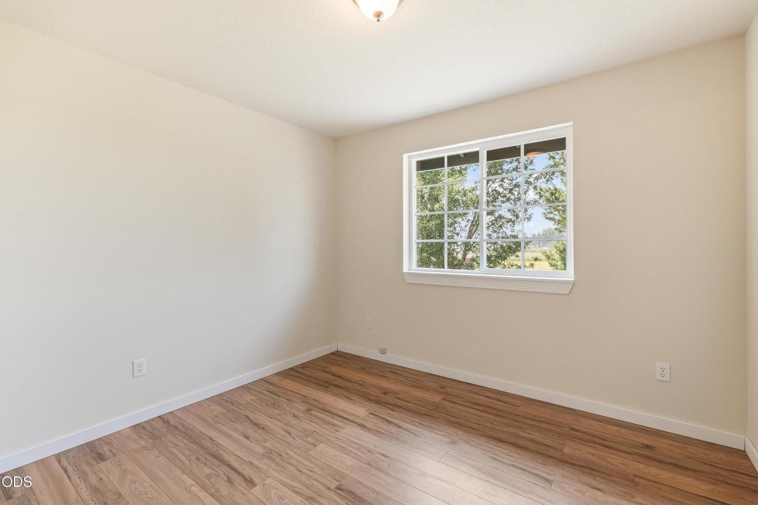 Photo of 7070 NE Juniper Ridge Road 25 of 49