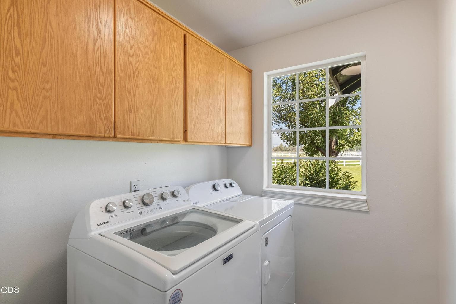 Photo of 7070 NE Juniper Ridge Road 11 of 49