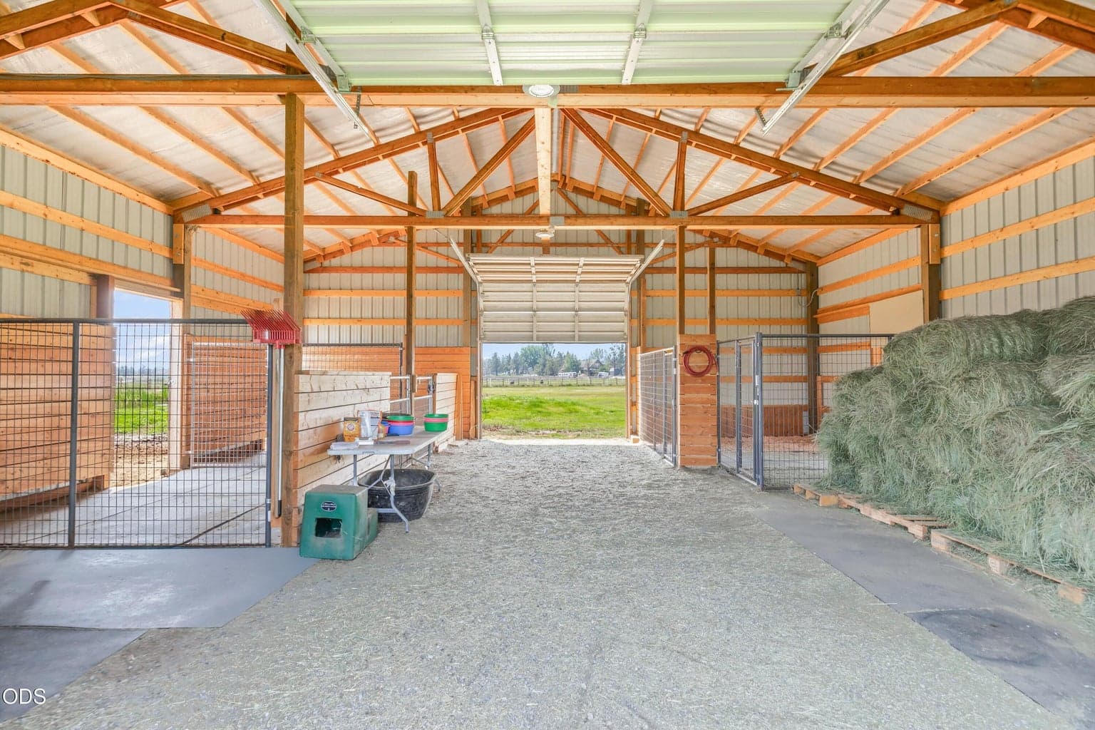 Photo of 7070 NE Juniper Ridge Road 32 of 49
