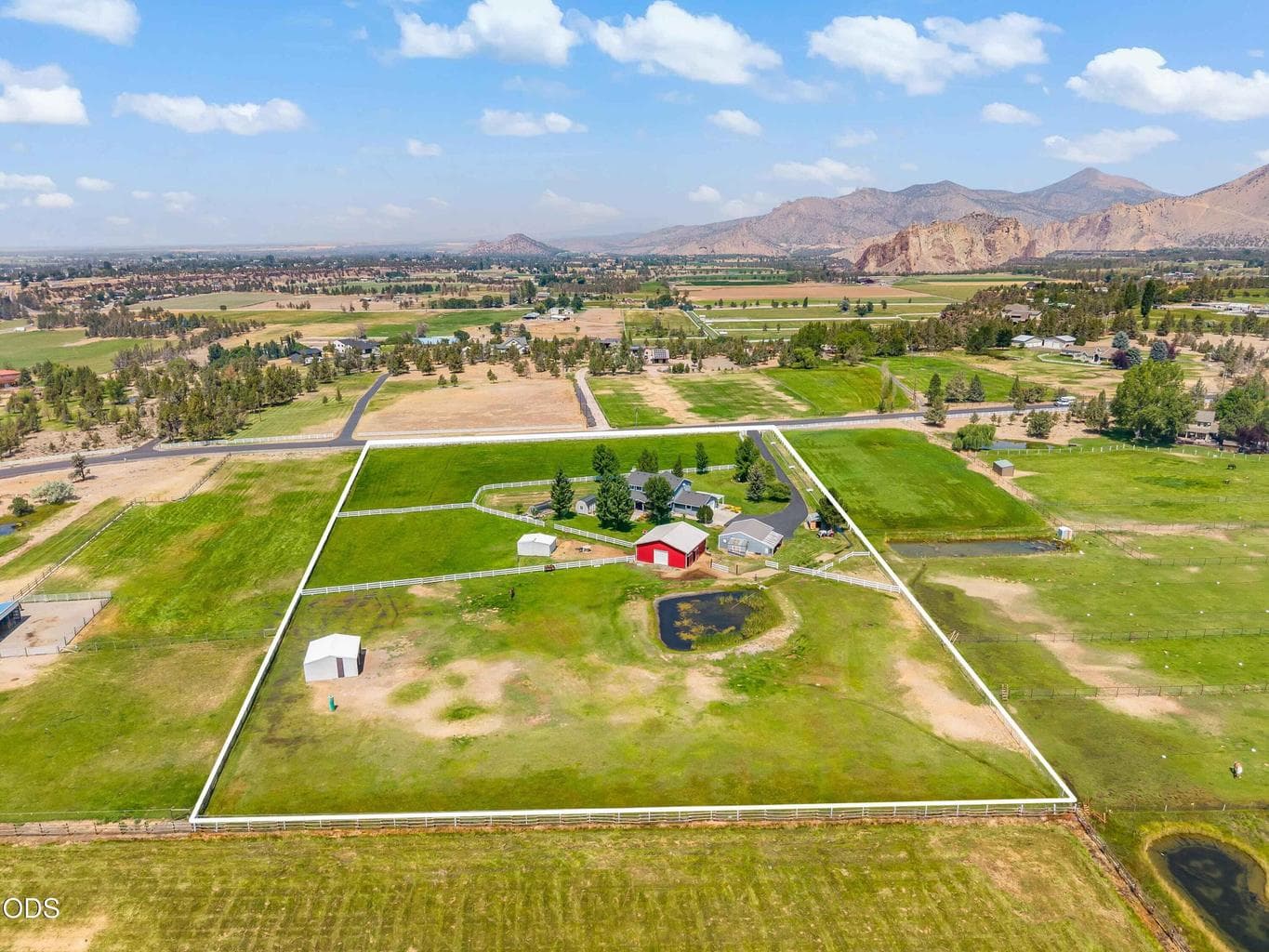 Photo of 7070 NE Juniper Ridge Road 45 of 49