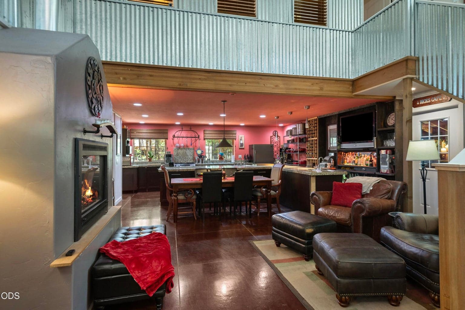 Photo of 56038 Black Duck Road 2 of 34