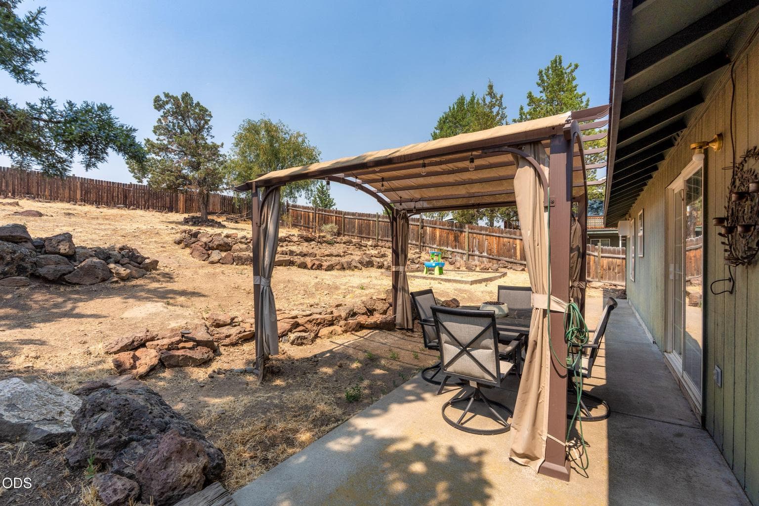 Photo of 709 SW Lorraine Drive 30 of 35