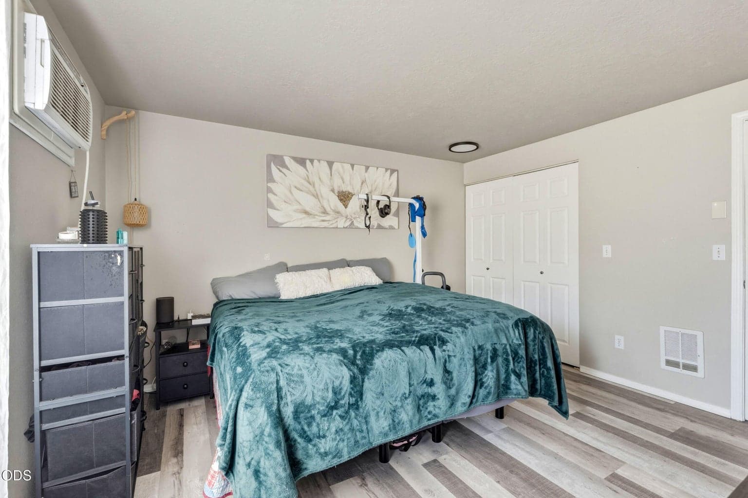 Photo of 709 SW Lorraine Drive 21 of 35
