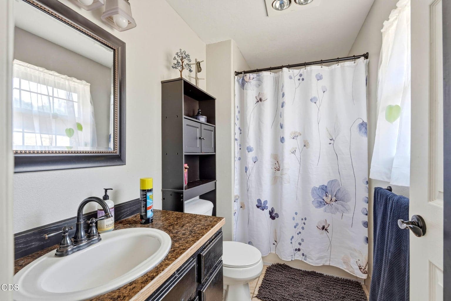 Photo of 709 SW Lorraine Drive 22 of 35