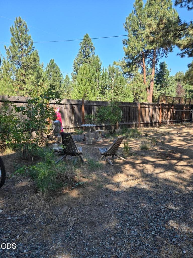 Photo of 60444 Pocahontas Lane 2 of 12