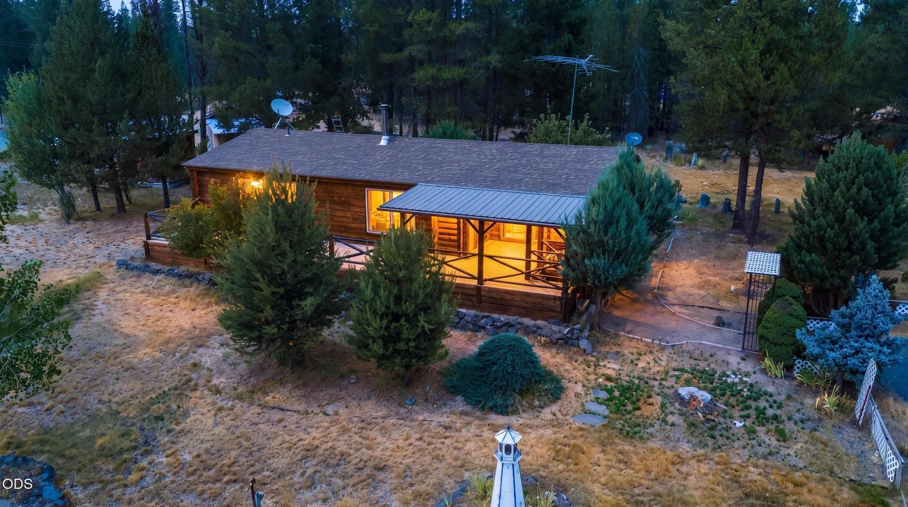 Photo of 145111 Lanewood Drive 1 of 35