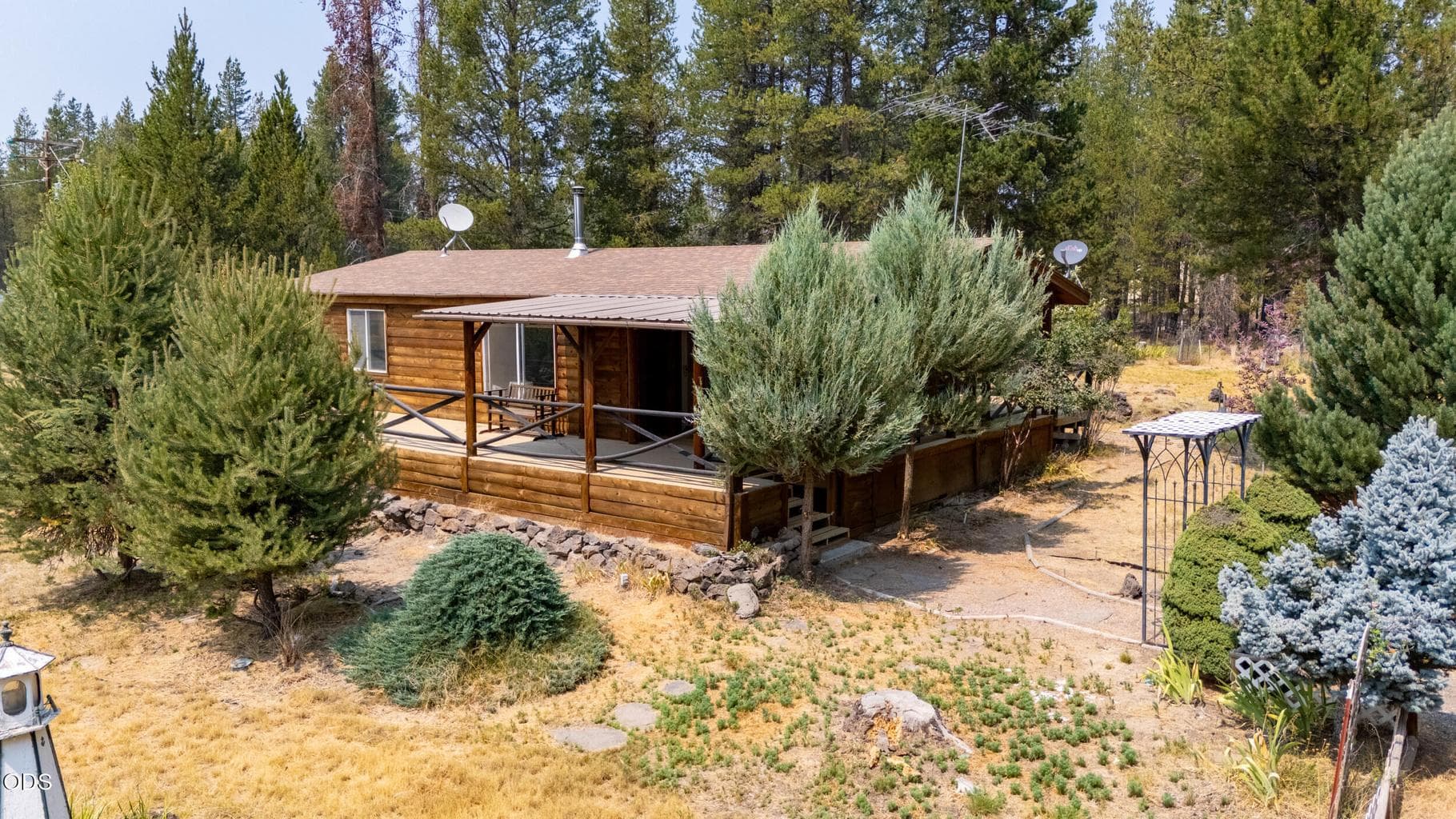 Photo of 145111 Lanewood Drive 2 of 35