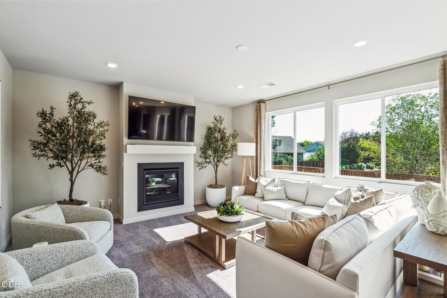Photo of 63107 NE Henningsen Pl 13 of 27