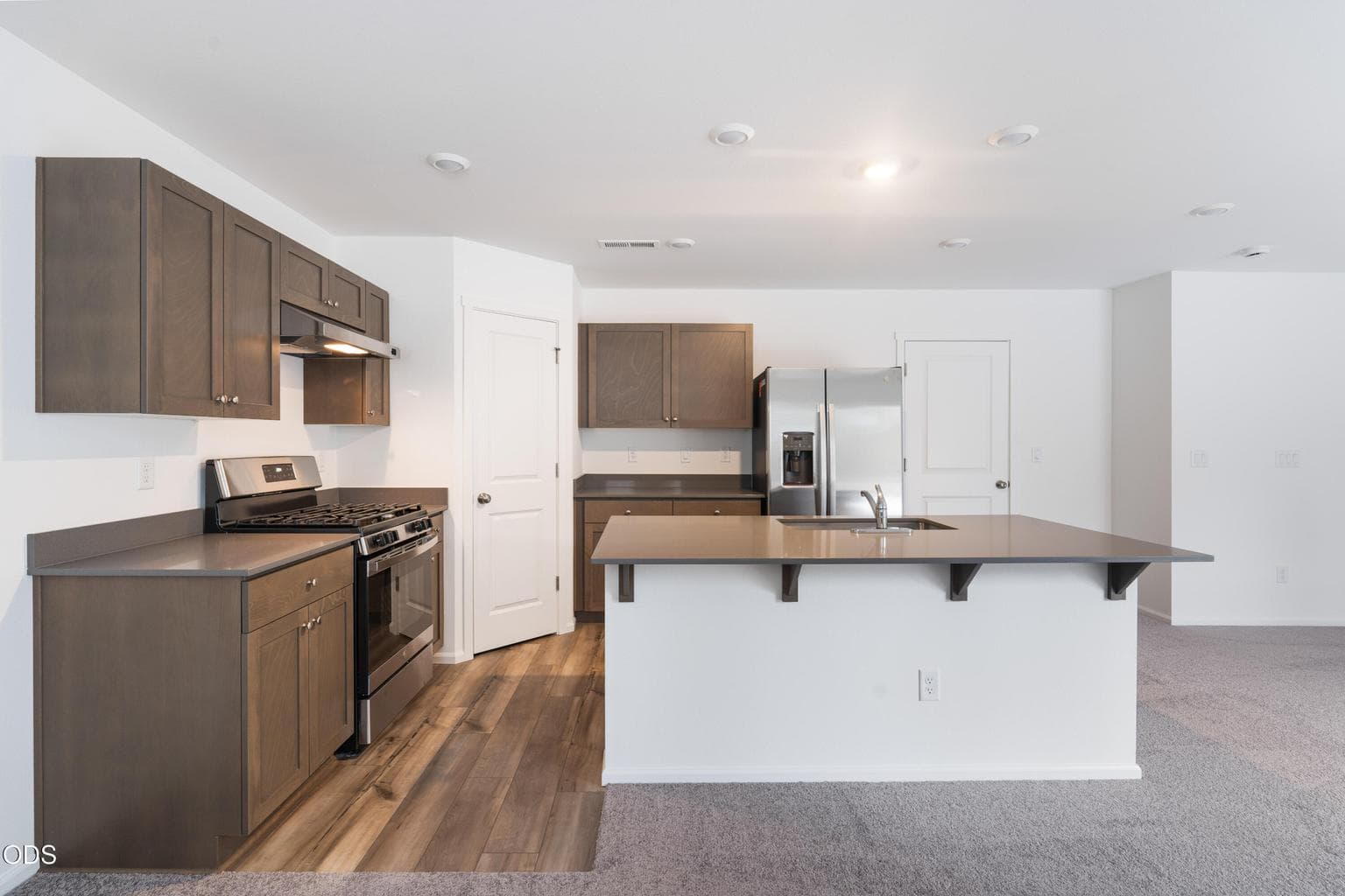 Photo of 16681 Cottage Pine St 5 of 33